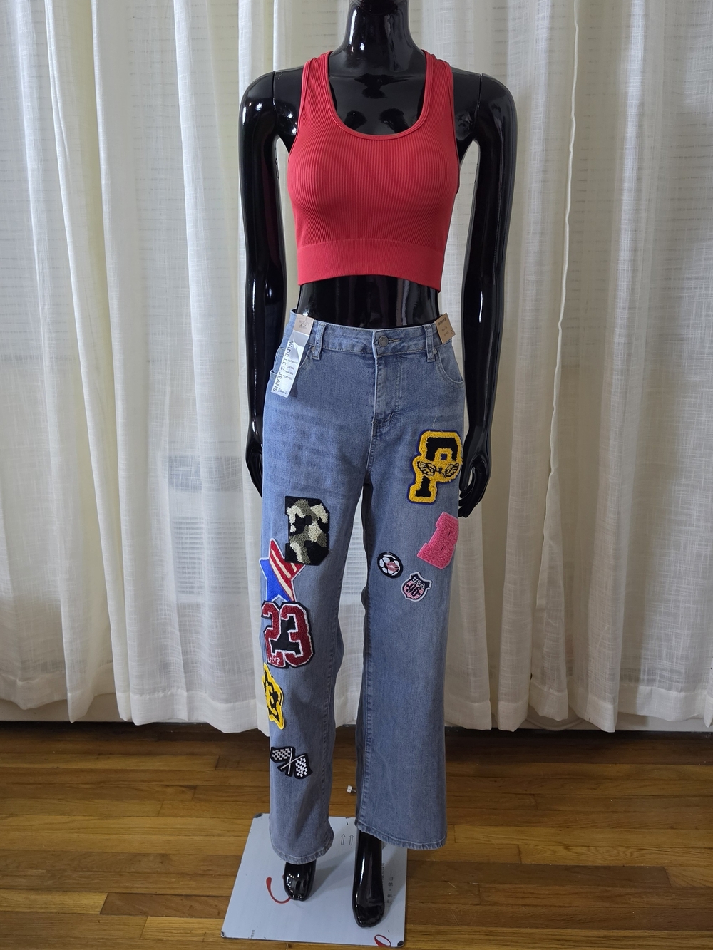 Women’s Patch Detail Blue Jeans